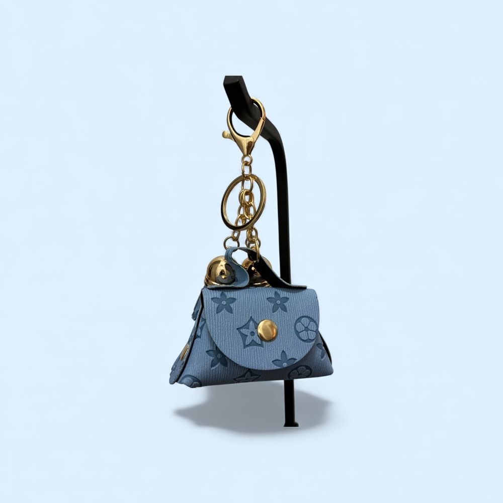 Blue Designer Key & Card Holder - Picture 2 of 3